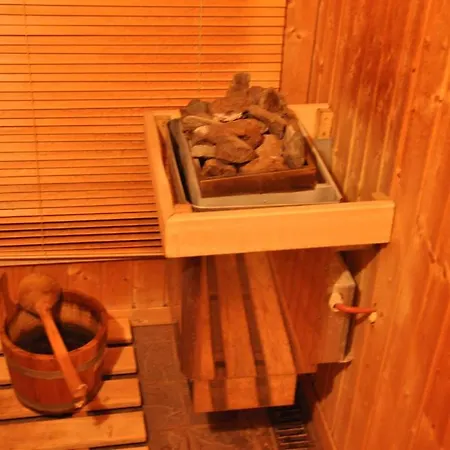 Alojamento de Acomodação e Pequeno-almoço De Hoge Peel Heythuysen