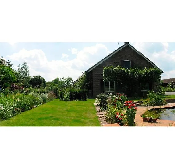 De Hoge Peel Bed & Breakfast 4*