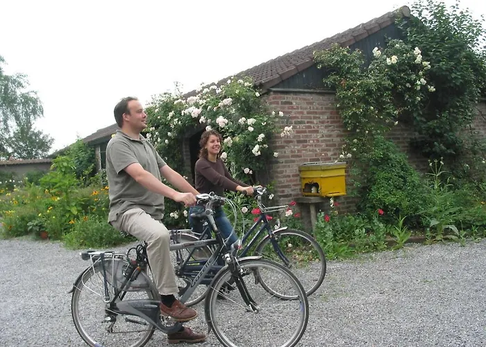 Bed & Breakfast De Hoge Peel 4*