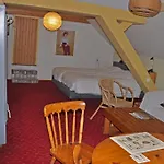 De Hoge Peel Bed & Breakfast Heythuysen